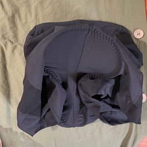 PEARL IZUMI BIKE SHORTS XL 5 in